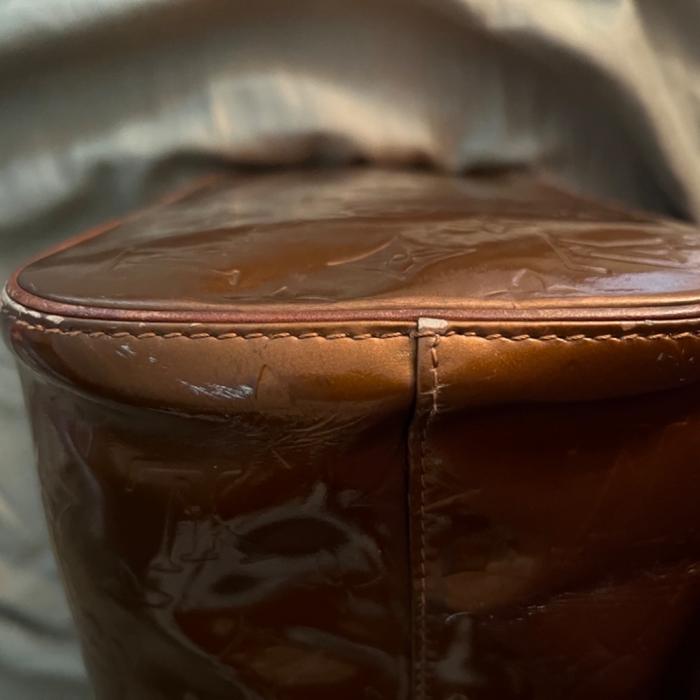 Louis Vuitton Purse - Picture 6 of 7